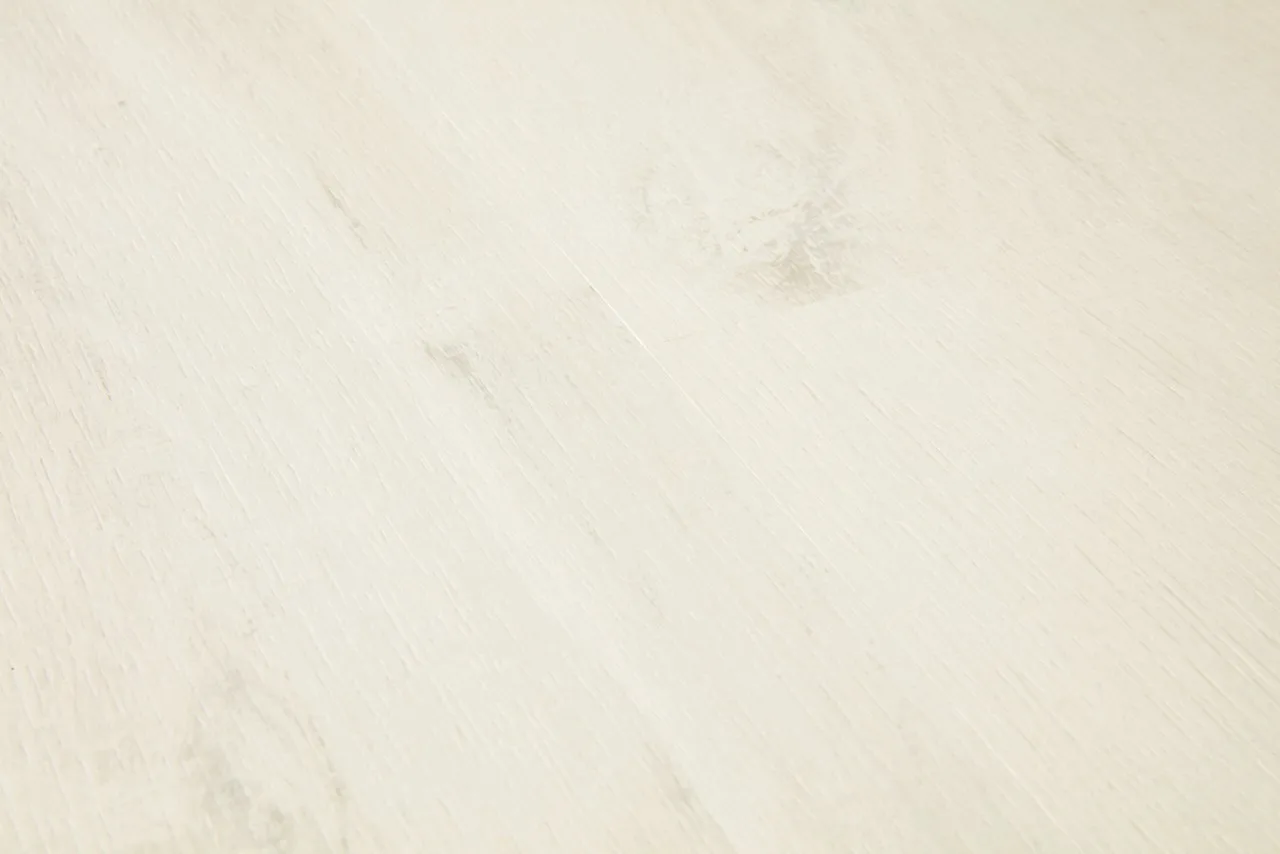 Charlotte Oak White view 3