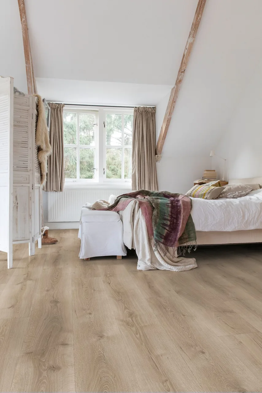 Desert Oak Brushed Grey view 2