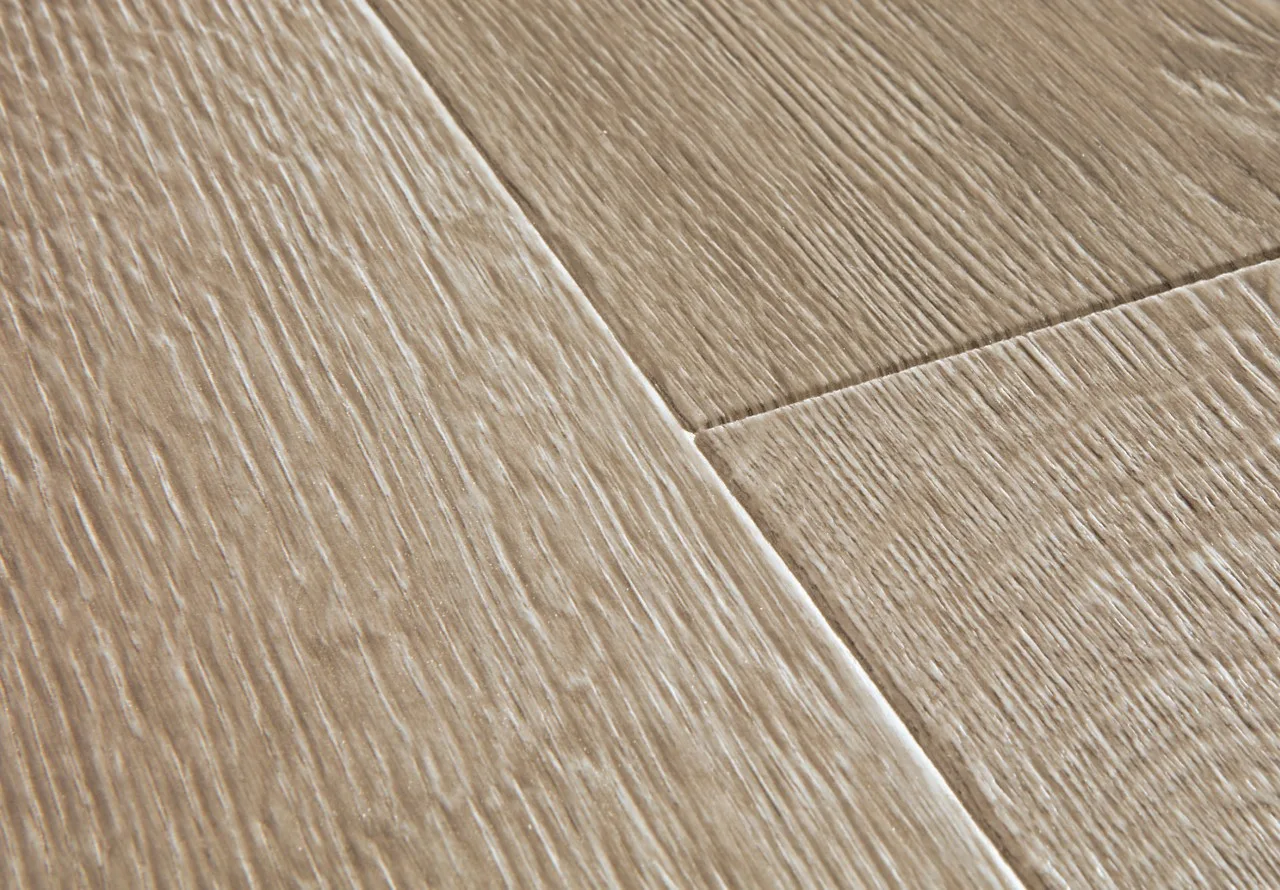 Desert Oak Brushed Grey view 3